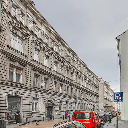 Old Town Walkable Flat,kitchen, New Bathroom Praga