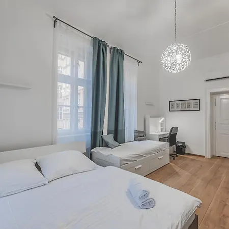 Appartamento Old Town Walkable Flat,kitchen, New Bathroom Praga